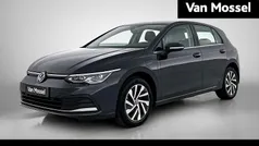 Gebruikt 2022 VW Golf VIII Style Hatchback | € 25.900 (Eerlijke prijs)