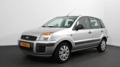 Gebruikt 2010 Ford Fusion Cool & Sound Edition MPV | € 790 (Super prijs)