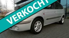 Grijs Gebruikt 2002 Renault Scénic Dynamique MPV | € 1.750 (Eerlijke prijs)