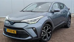 Grijs Gebruikt 2020 Toyota C-HR Play SUV | € 23.699 (Eerlijke prijs)