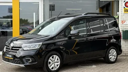 Zwart Gebruikt 2023 Renault Kangoo Techno MPV | € 32.245 (Goede deal)