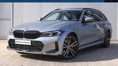 Grijs Gebruikt 2024 BMW 330e Comfort Edition Stationwagen | € 52.950 (Eerlijke prijs)