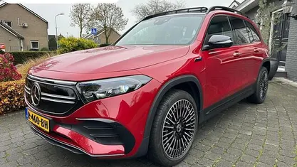 Gebruikt 2022 Mercedes EQB250 AMG line SUV | € 38.900 (Eerlijke prijs)