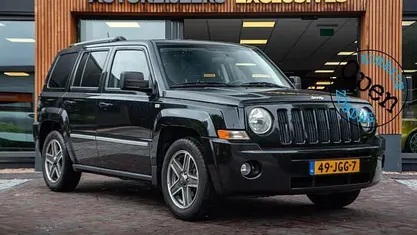 Zwart Gebruikt 2009 Jeep Patriot Limited SUV | € 5.950 (Eerlijke prijs)