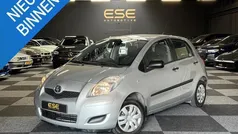 Grijs Gebruikt 2011 Toyota Yaris Hatchback | € 4.995 (Goede deal)