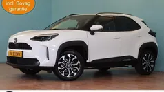 Wit Nieuw 2025 Toyota Yaris Cross Team SUV | € 32.890 (Eerlijke prijs)