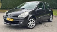 Zwart Gebruikt 2009 Renault Clio II Hatchback | € 2.600 (Eerlijke prijs)