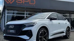Wit, metallic lak Gebruikt 2022 Audi Q4 Sportback e-tron Comfort SUV | € 29.950 (Super prijs)