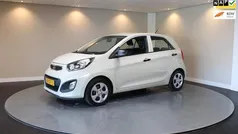 Beige Gebruikt 2012 Kia Picanto Comfort Hatchback | € 10.940 (Eerlijke prijs)
