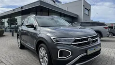 Gebruikt 2024 VW T-Roc Style SUV | € 33.950 (Eerlijke prijs)