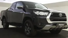 Zwart Gebruikt 2022 Toyota HiLux Pickup | € 41.895 (Eerlijke prijs)