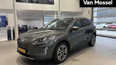 Gebruikt 2020 Ford Kuga Vignale SUV | € 23.645 (Eerlijke prijs)