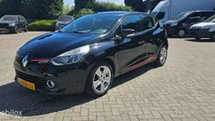 Zwart Gebruikt 2013 Renault Clio IV Expression Hatchback | € 3.950 (Eerlijke prijs)