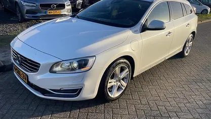 Gebruikt 2013 Volvo V60 Summum Stationwagen | € 4.900 (Goede deal)