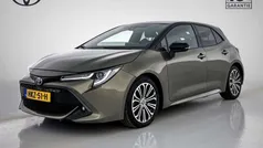 Bruin, metallic lak Gebruikt 2019 Toyota Corolla Limited Hatchback | € 21.445 (Eerlijke prijs)