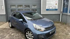 Gebruikt 2015 Kia Rio 2 Hatchback | € 7.999 (Eerlijke prijs)