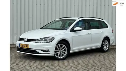 Occasion 2019 VW Golf VII Highline Stationwagen | € 13.945 (Goede deal)