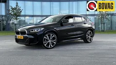 Zwart Gebruikt 2022 BMW X2 Executive SUV | € 32.880 (Eerlijke prijs)