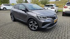 Gebruikt 2022 Renault Captur R.S. SUV | € 24.250 (Eerlijke prijs)