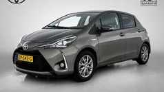 Grijs Gebruikt 2019 Toyota Yaris Hybrid Hatchback | € 18.950 (Eerlijke prijs)