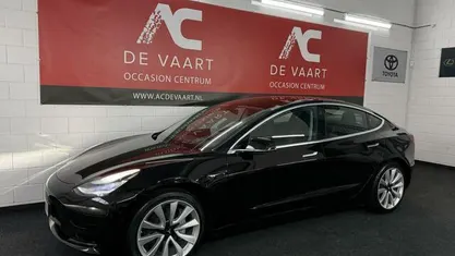 Occasion Tesla Model 3 Standard Range 175 kW (238 PK) 2019 Sedan