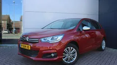 Rood Gebruikt 2017 Citroën C4 Feel Hatchback | € 8.950 (Eerlijke prijs)