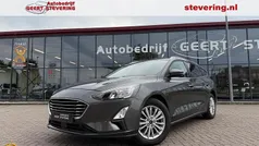 Grijs Gebruikt 2021 Ford Focus Titanium Stationwagen | € 20.745 (Eerlijke prijs)