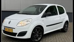 Wit Gebruikt 2009 Renault Twingo Authentique Hatchback | € 2.850 (Eerlijke prijs)