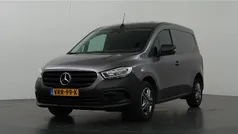 Grijs Gebruikt 2022 Mercedes Citan 108 Van | € 15.450 (Eerlijke prijs)
