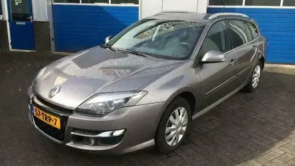 Grijs Gebruikt 2012 Renault Laguna III Dynamique Stationwagen | € 4.250 (Eerlijke prijs)