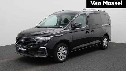 Zwart Gebruikt 2023 Ford Tourneo Trend Van | € 43.149 (Goede deal)
