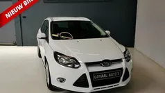 Wit Gebruikt 2013 Ford Focus Titanium Stationwagen | € 4.999 (Eerlijke prijs)