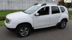Gebruikt 2014 Dacia Duster Lauréate SUV | € 6.900 (Eerlijke prijs)