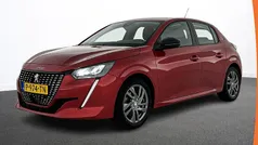 Rood Gebruikt 2022 Peugeot 208 Active Hatchback | € 14.250 (Eerlijke prijs)