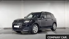 Midnight black ii (c4r) Nieuw 2025 Mini Countryman Essential SUV | € 40.990 (Goede deal)