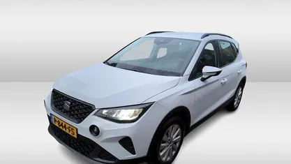 Wit Occasion 2022 Seat Arona Style SUV | € 16.950 (Eerlijke prijs)