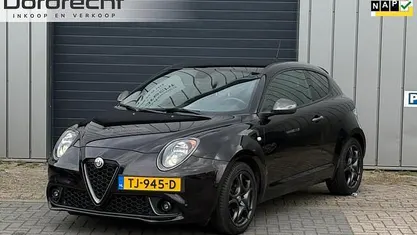 Zwart Gebruikt 2018 Alfa Romeo MiTo Super Hatchback | € 8.993 (Eerlijke prijs)