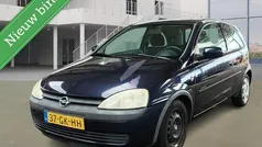 Blauw Gebruikt 2000 Opel Corsa Comfort Hatchback | € 1.095 (Goede deal)