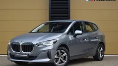 Gebruikt 2023 BMW 218 Luxury Line Stationwagen | € 28.950 (Eerlijke prijs)