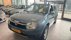 Gebruikt 2011 Dacia Duster Lauréate SUV | € 5.450 (Eerlijke prijs)