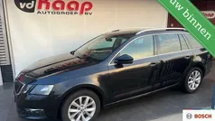 Zwart Gebruikt 2018 Skoda Octavia Business Line Stationwagen | € 8.750 (Eerlijke prijs)