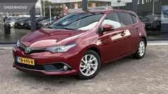 Gebruikt 2018 Toyota Auris Hybrid Plus Hatchback | € 17.950 (Eerlijke prijs)