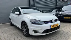 Wit Gebruikt 2015 VW Golf VII GTE Hatchback | € 10.995 (Goede deal)