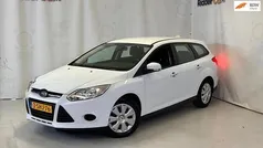 Wit Gebruikt 2013 Ford Focus Trend Stationwagen | € 6.499 (Eerlijke prijs)