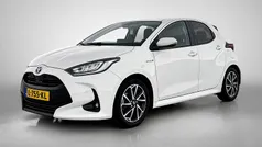 Gebruikt 2021 Toyota Yaris Hybrid Hatchback | € 21.495 (Eerlijke prijs)