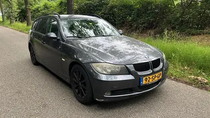 Occasion 2006 BMW 320 Executive Stationwagen | € 1.650 (Eerlijke prijs)