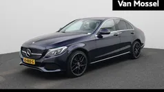 Blauw Gebruikt 2016 Mercedes C180 Ambition Sedan | € 19.900 (Eerlijke prijs)
