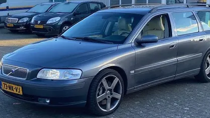 Grijs (metallic) Gebruikt 2003 Volvo V70 Stationwagen | € 6.500 (Super prijs)