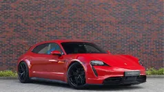 Rood Gebruikt 2023 Porsche Taycan Cross Turismo Sedan | € 89.950