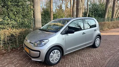 Occasion 2016 VW up! take up! Hatchback | € 5.899 (Eerlijke prijs)